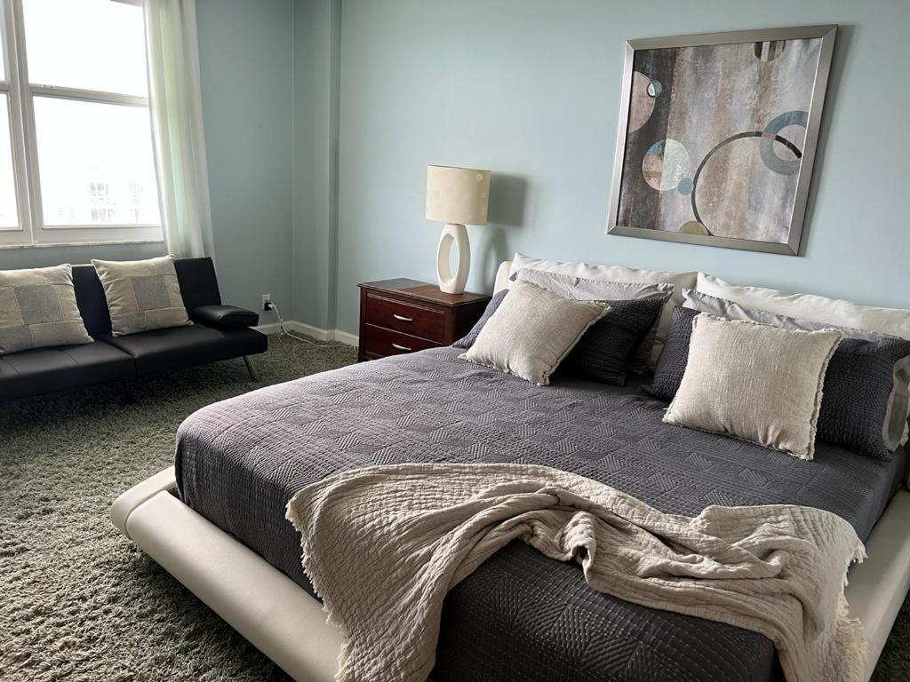 Penthouse Beach Front 1St Line, 2 Bedroom 2 Ba, New Decoration & Furnitures, Unobstructed View Of The Beautiful Atlantic, Free Parking Голливуд Экстерьер фото